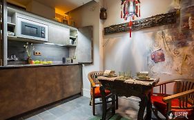 Suite Opium Den by Justine Apartments Apartamento turístico en Madrid Río